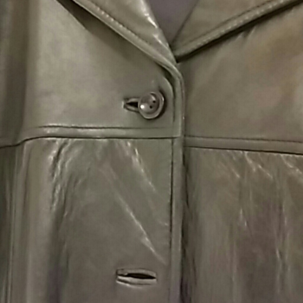 Jacket - Picture 2 of 4